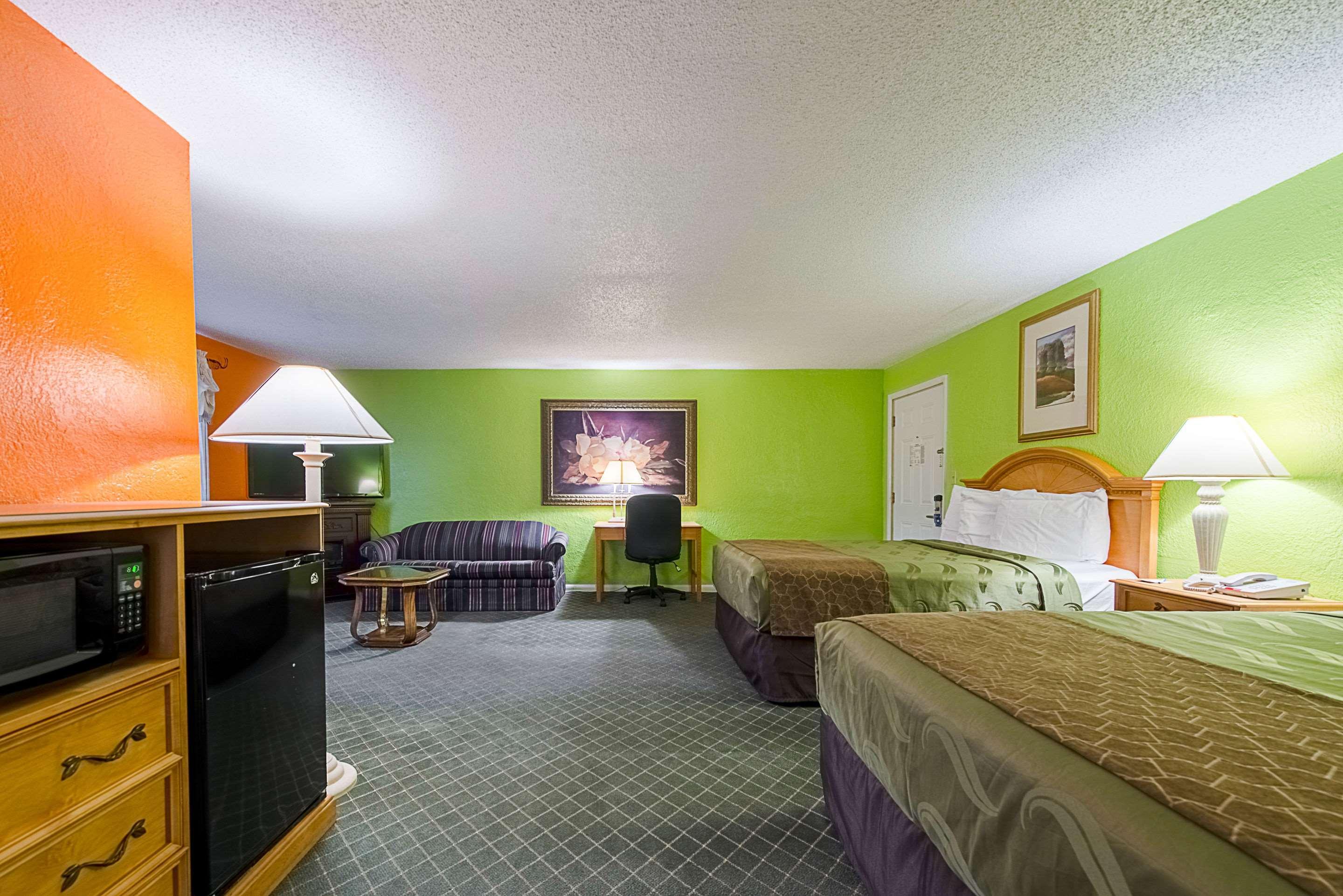 Highway Inn Paris Экстерьер фото