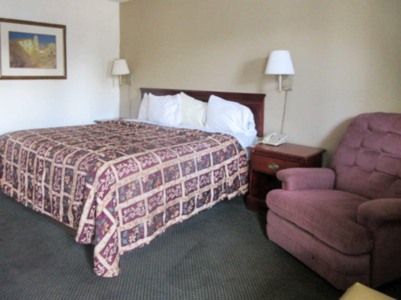 Highway Inn Paris Экстерьер фото